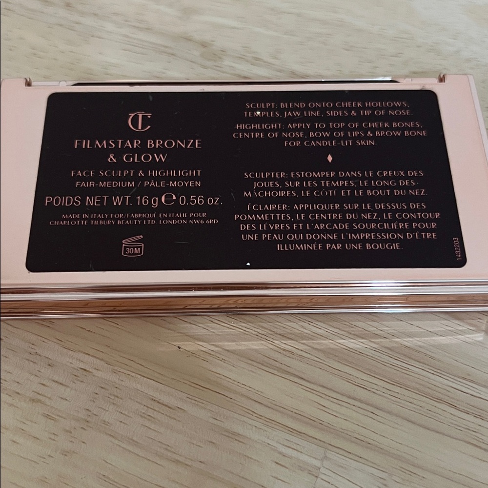 Charlotte Tilbury Filmstar Bronze and Glow Palette - Picture 3 of 3